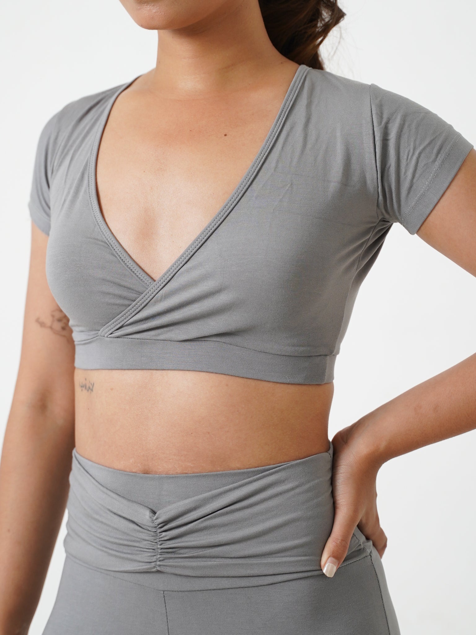 ARUNA Top in Grey